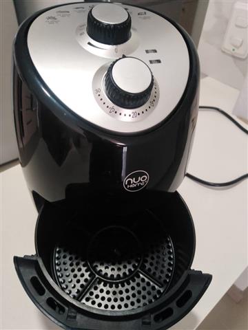 $100000 : VENDO AIR FRYER NUO HOME image 3