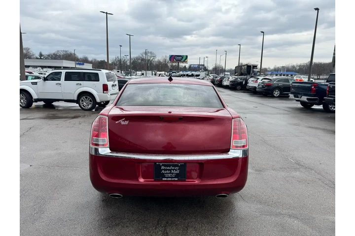 $9450 : 2012 300 4dr Sdn V6 Limited A image 3