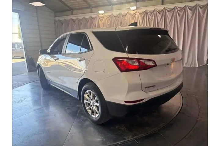 $12999 : Chevrolet Equinox 2020 LS 4d image 7