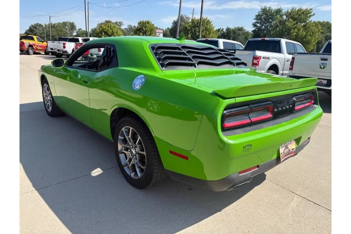 $18950 : 2017 Challenger GT image 7