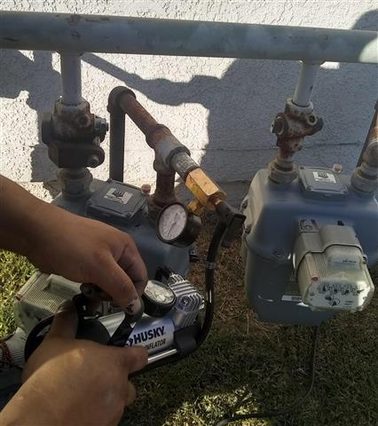 TRABAJOS DE GAS image 1