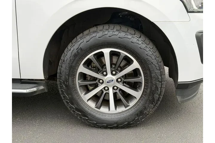 $15900 : Ford Expedition MAX 2019 4x4 image 10