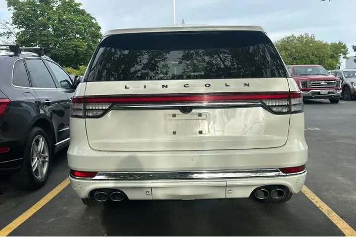 $39995 : Lincoln Aviator 2021 AWD Bla image 2