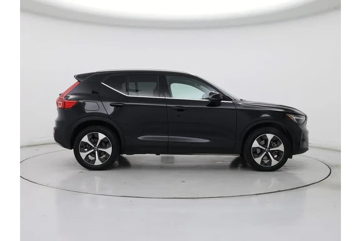 $30998 : Volvo XC40 2025 AWD B5 Plus image 7