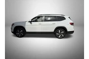 $33223 : Volkswagen Atlas 2025 AWD SE thumbnail