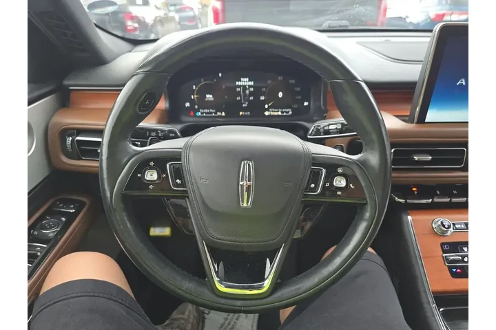 $31999 : Lincoln Aviator 2020 AWD Res image 10