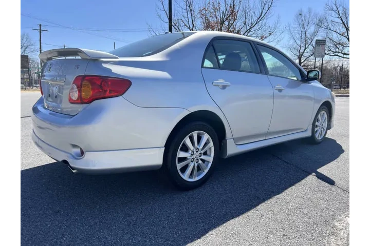 $7900 : 2010 Corolla S image 7