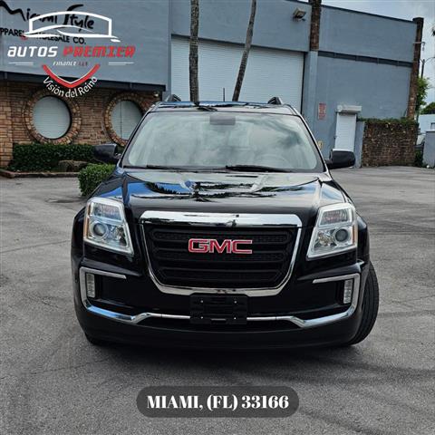 $10900 : GMC Terrain 2017 image 2