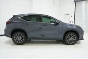$32950 : Lexus NX 250 2022 4dr Crosso thumbnail