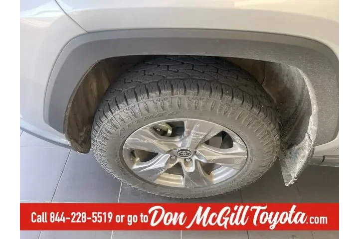 $29513 : Toyota RAV4 Hybrid 2024 AWD image 3