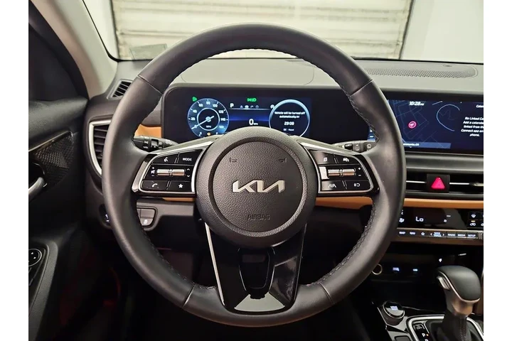 $23998 : Kia Seltos 2024 EX 4dr SUV image 10