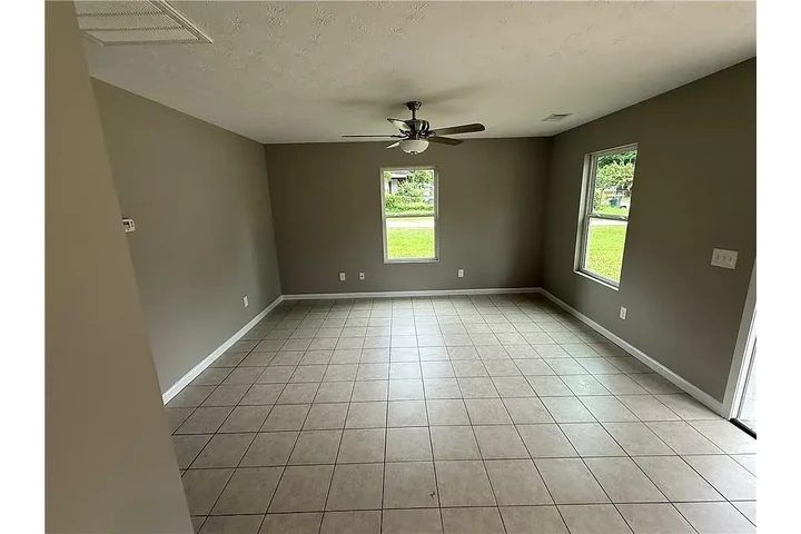 $800 : For rent image 9