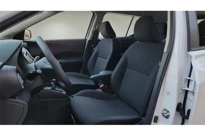 $19384 : Nissan Kicks Play 2025 S 4dr image 10