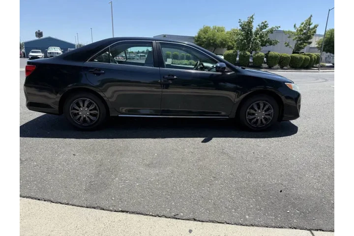 $11250 : 2012 Camry LE image 6