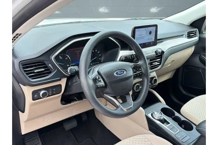 $18999 : Ford Escape Hybrid 2022 SE 4 image 4