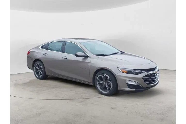 $22488 : Chevrolet Malibu 2024 LT 4dr image 7