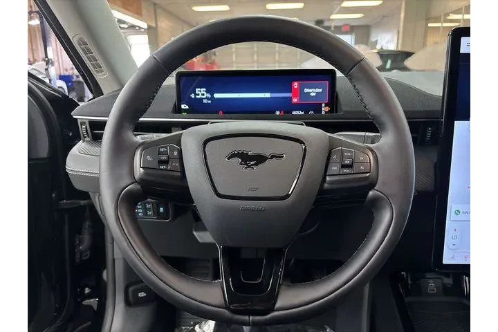 $31800 : Ford Mustang Mach-E 2025 AWD image 6