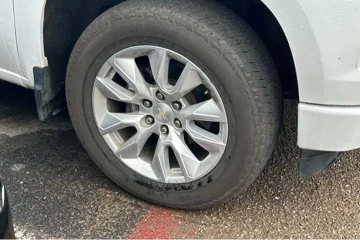 $28995 : Chevrolet Silverado 1500 202 image 6