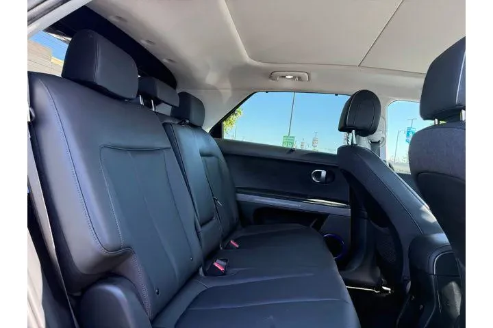 $31555 : Hyundai IONIQ 5 2023 AWD Lim image 6