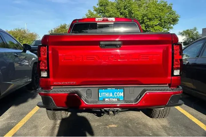 $36995 : Chevrolet Colorado 2025 4x4 image 5