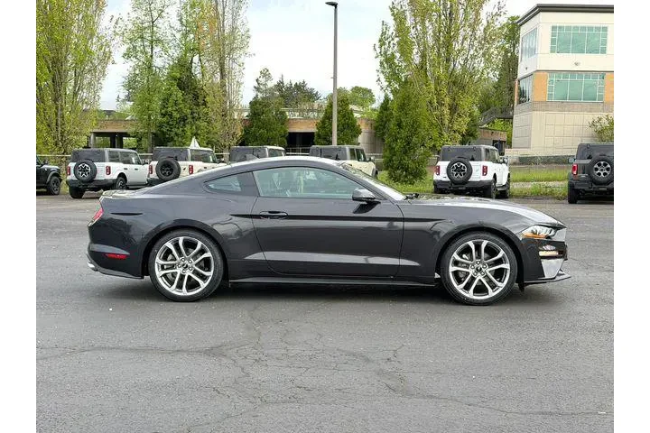 $27995 : Ford Mustang 2022 EcoBoost 2 image 3