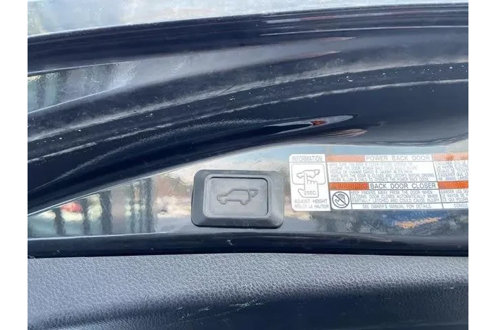 $18495 : Toyota RAV4 Hybrid 2016 AWD image 9