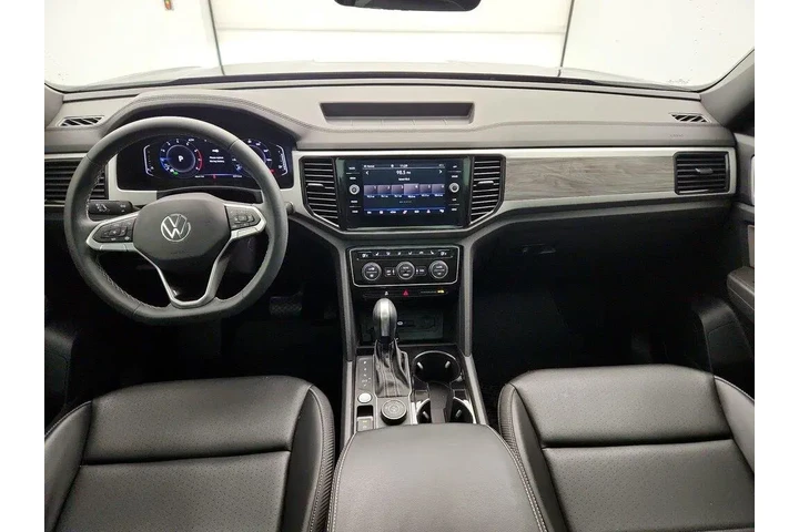 $30998 : Volkswagen Atlas Cross Sport image 9