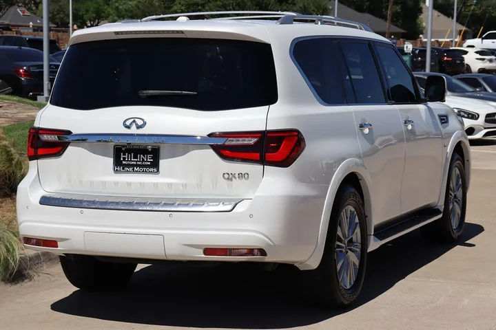 $28567 : 2020 QX80 LUXE image 10