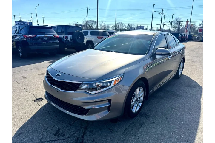 $10980 : 2018 Optima LX Auto image 6