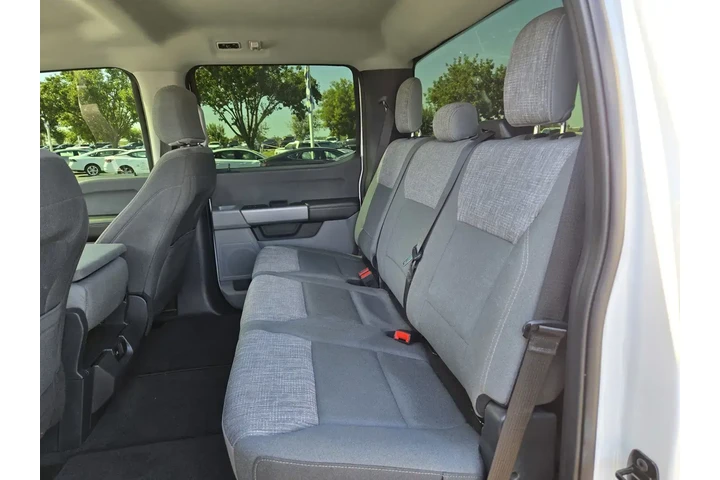 $56359 : Ford F-250 Super Duty 2024 4x4 image 10