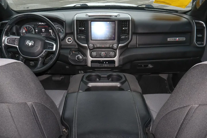 $29988 : 2022 1500 Lone Star 4x2 Crew image 10