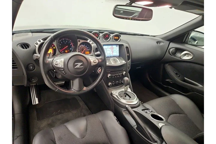 $28998 : Nissan 370Z 2015 Roadster 2d image 9
