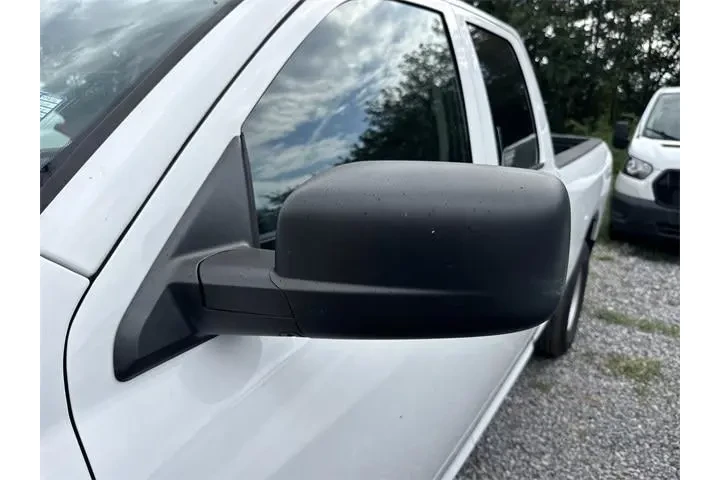 $21900 : Ram 1500 Classic 2019 4x2 Tr image 5