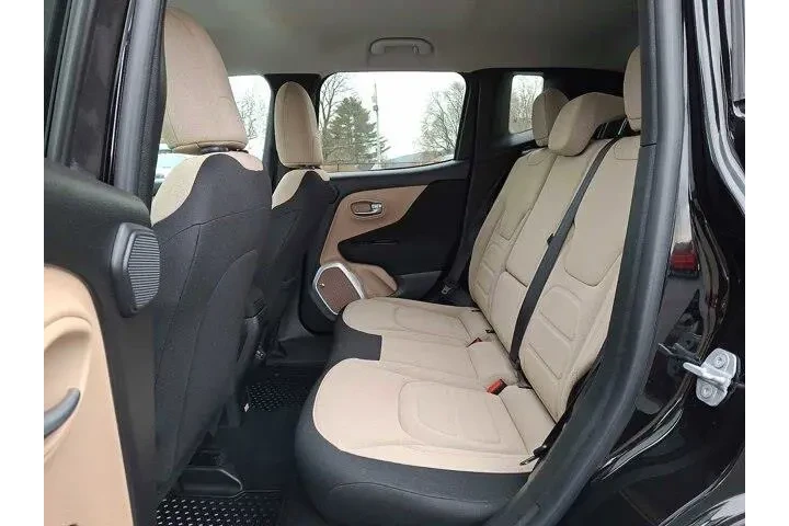 $15900 : Jeep Renegade 2019 4x4 Latit image 10