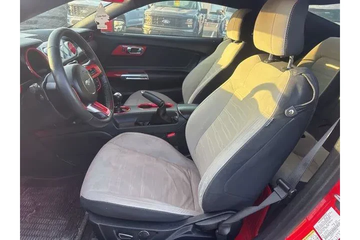 $23000 : Ford Mustang 2017 GT 2dr Fas image 8