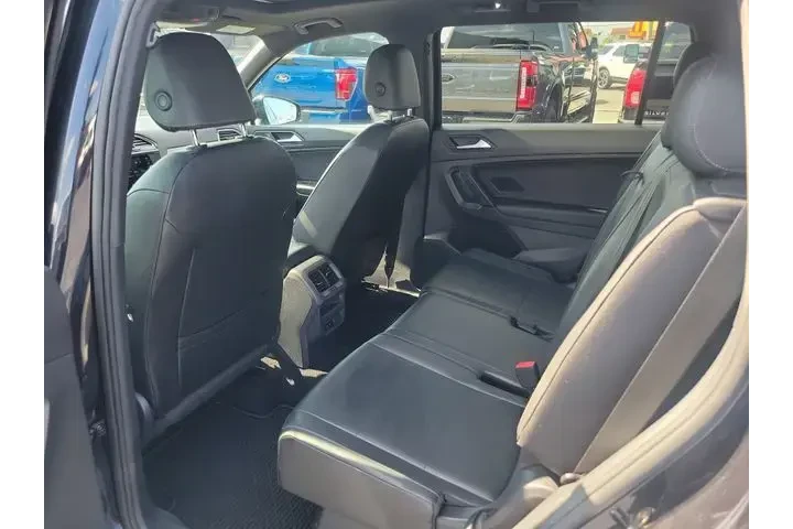 $11990 : Volkswagen Tiguan 2019 SE 4d image 5