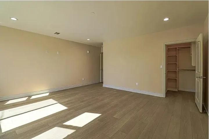 $1890 : Apartment rent 2 bedroom image 2