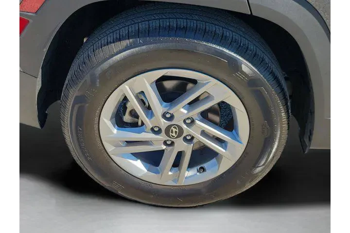 $23489 : Hyundai TUCSON 2025 SE 4dr S image 5