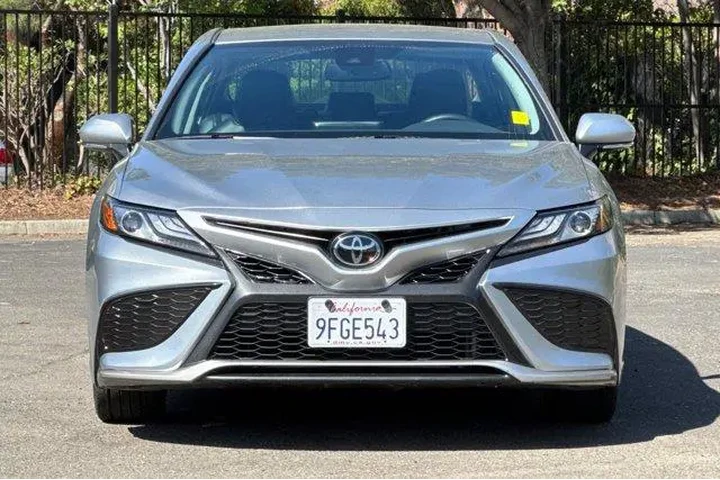 $27787 : Toyota Camry 2023 XSE 4dr Se image 8