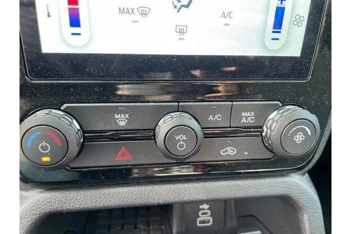 $32992 : Ford Ranger 2024 4x2 XLT 4dr image 9