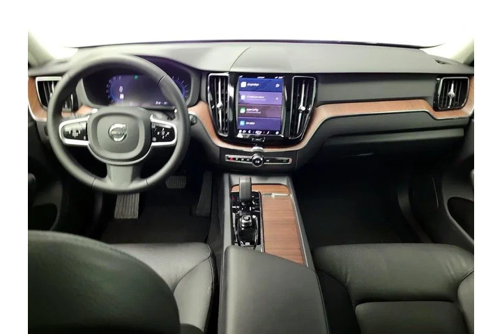 $37998 : Volvo XC60 2024 AWD B5 Plus image 9