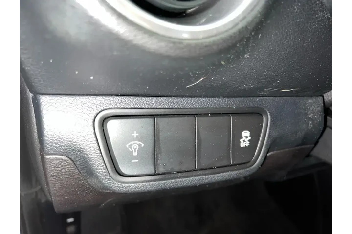 $15299 : Kia Forte 2022 FE 4dr Sedan image 4