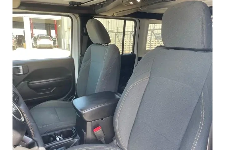 $23988 : Jeep Wrangler 2024 4x4 Sport image 8