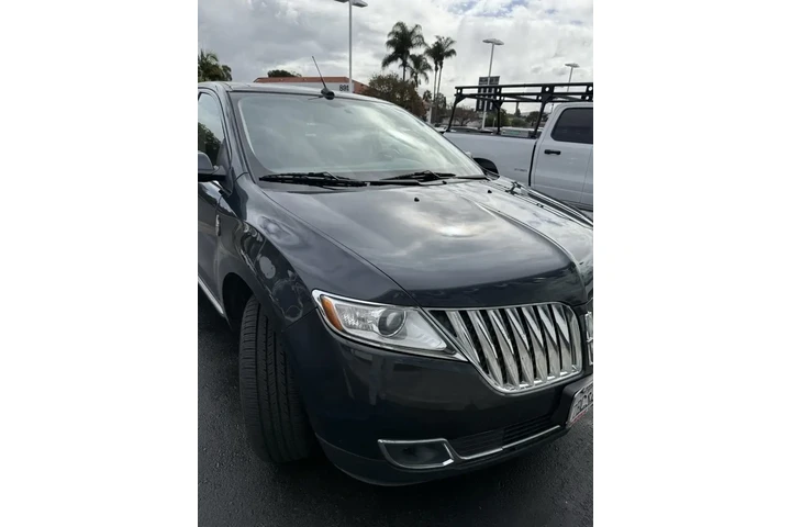 $10900 : Lincoln MKX 2013 4dr SUV image 2
