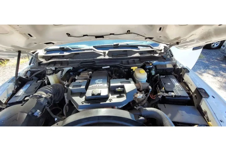 $19995 : 2013 RAM 3500 CREW CAB & CHAS image 1