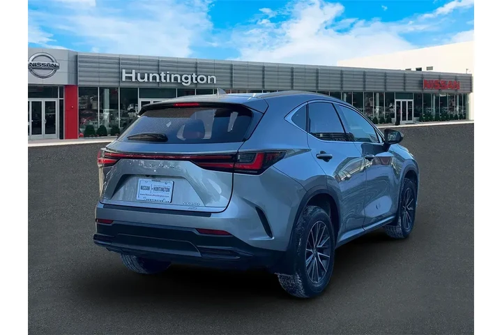 $30499 : Lexus NX 350 2023 AWD 4dr Cr image 8