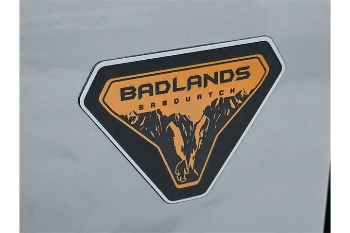 $34655 : Ford Bronco 2021 4x4 Badland image 5