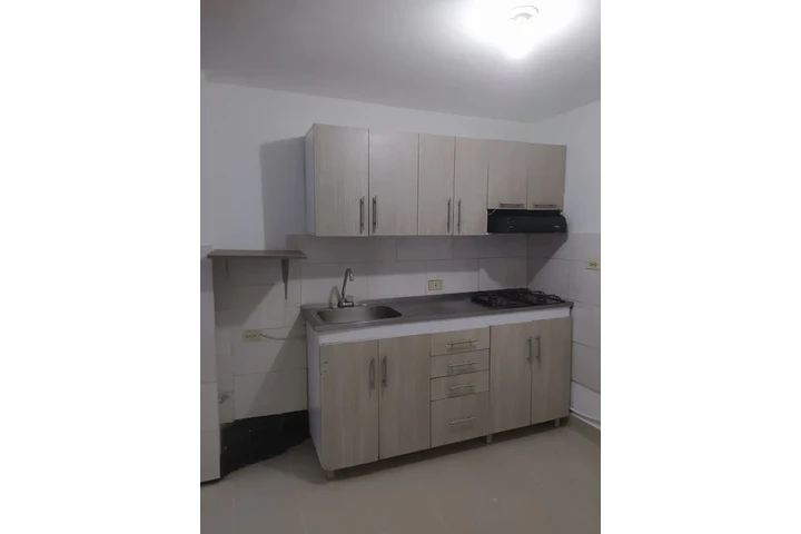 $140000000 : Casa en Venta en Bello-Antioqu image 4