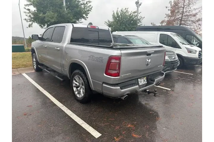 $30975 : Ram 1500 2019 4x4 Laramie 4d image 4