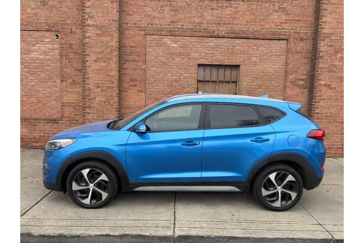 $13000 : 2018 Tucson Sport image 3